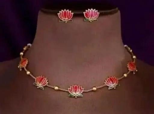 Lotus Bloom Necklace Set